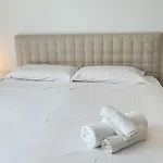 아파트 View *
